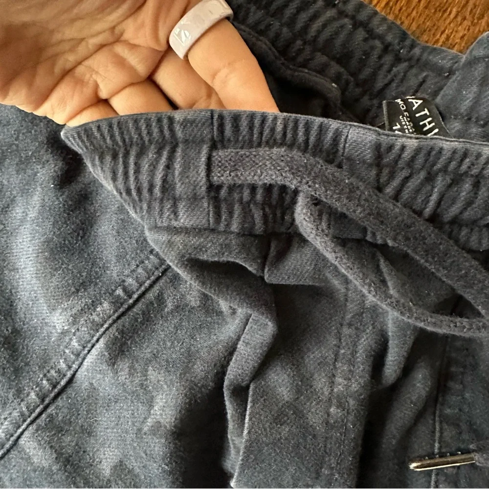 Athleta Dark blue Camo Shorts plus size 14 - Picture 9 of 16